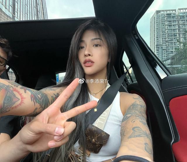 龙珠同人av黄漫网站